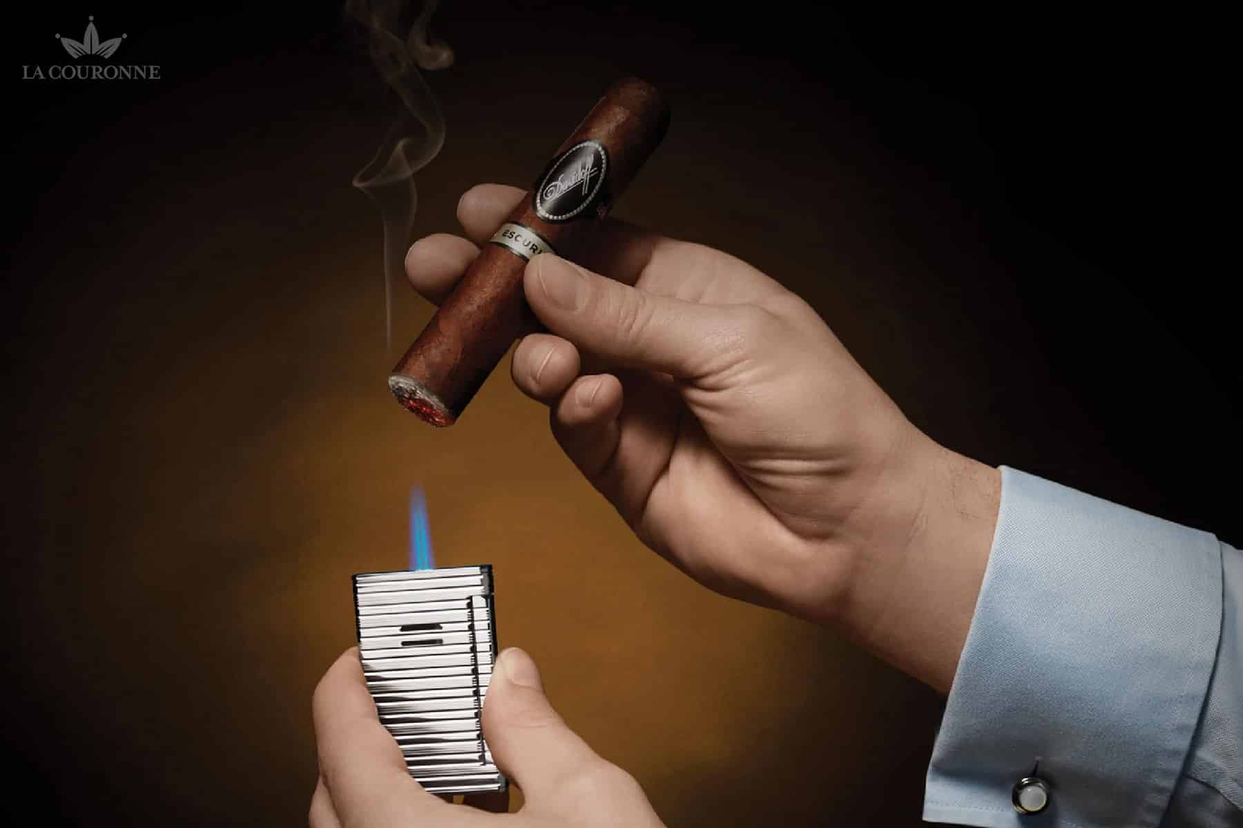 Comment allumer correctement un cigare ?